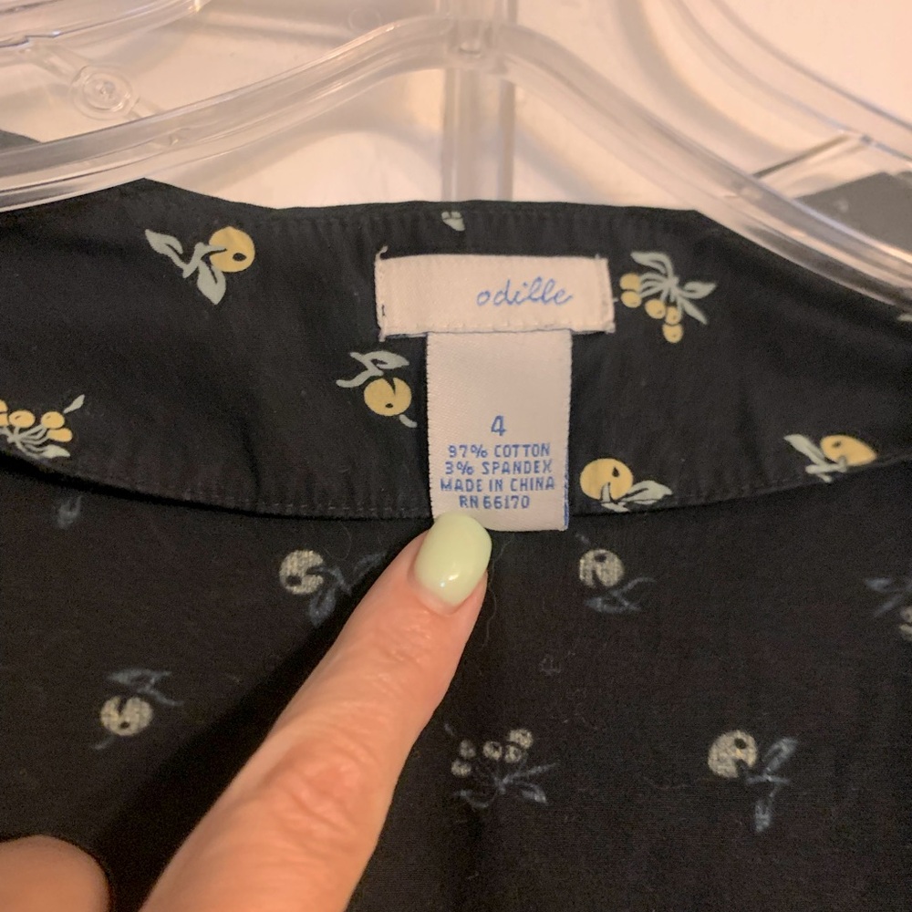 Cute puff sleeve faux wrap top from Anthropologie circa 2007!